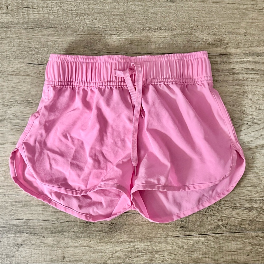 16 pairs girls shorts size 7/8 sold as bundle